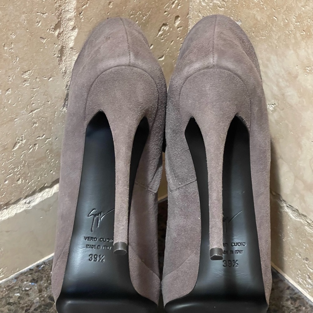 Giuseppe Zanotti Suede Booties - Picture 8 of 13